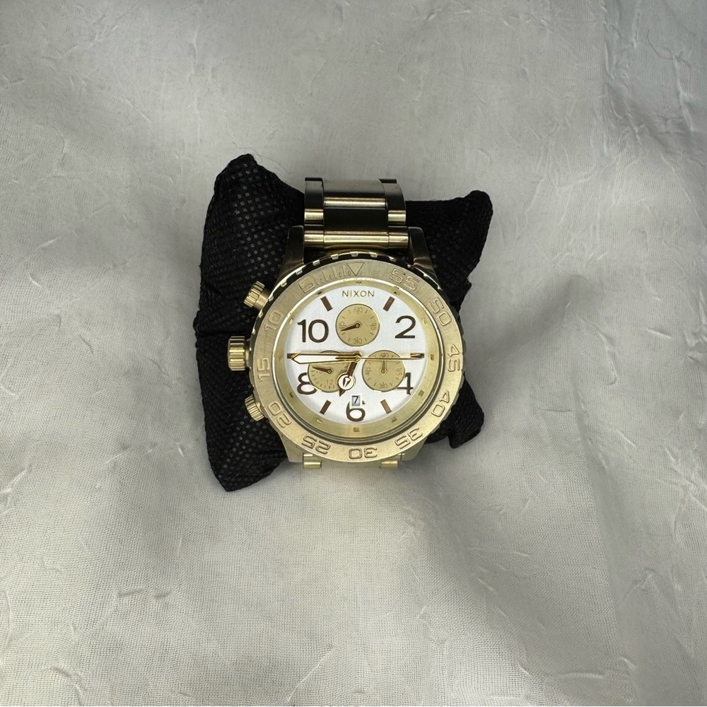 Nixon Gold 42-20 Womens Chronograph Watch